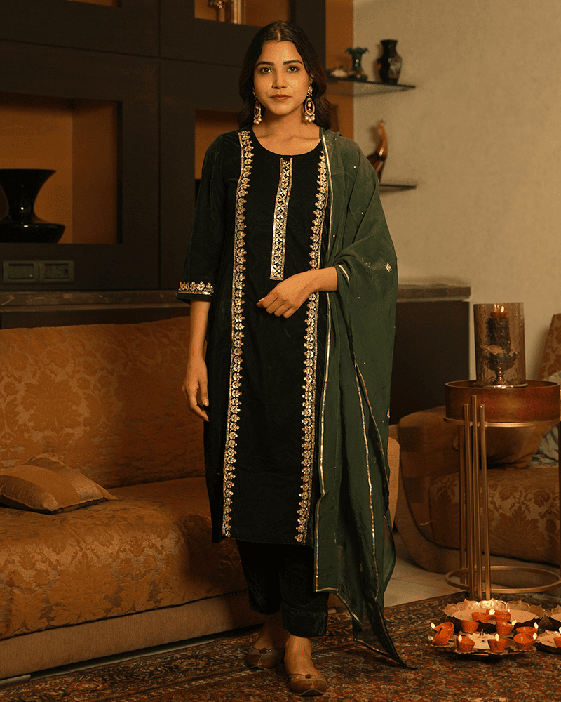 ROYAL GREEN VELVET SUIT SET WITH ORGANZA DUPATTA