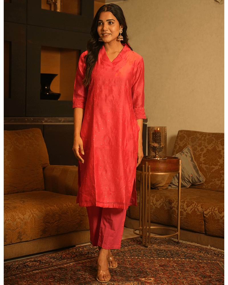 RED FESTIVE KURTA SET WITH EMBROIDERY