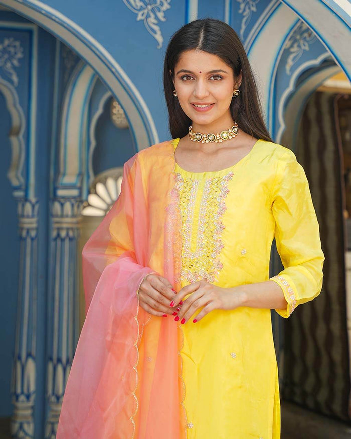 YELLOW OPADA SUIT SET WITH EMBROIDERY