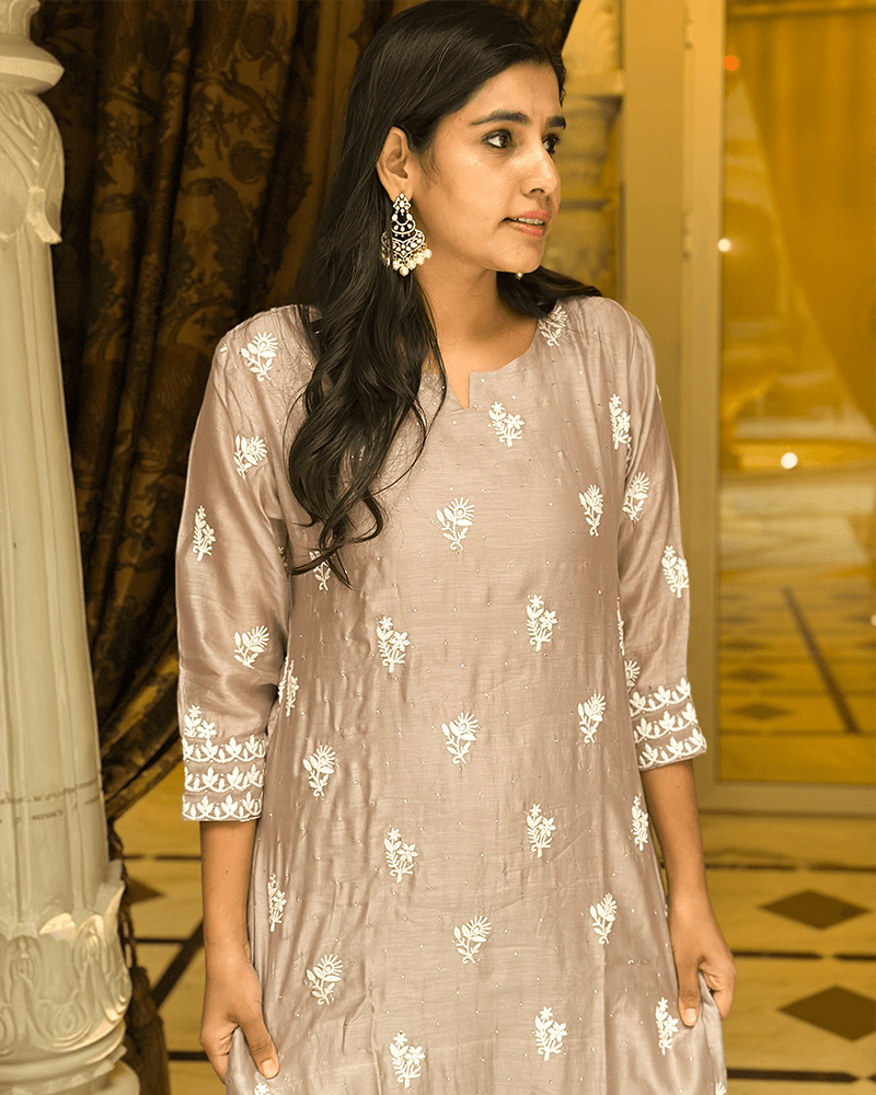 MAUVE MUL CHANDERI KURTA SET WITH EMBROIDERY