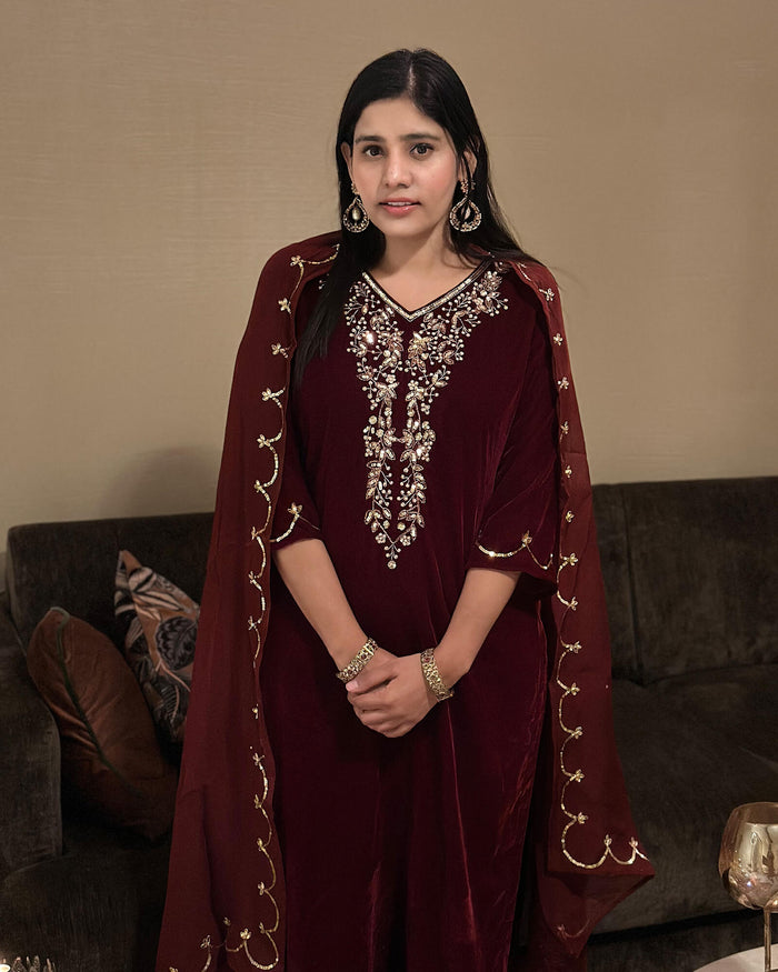 MAROON HAND EMBROIDERED VELVET SUIT SET