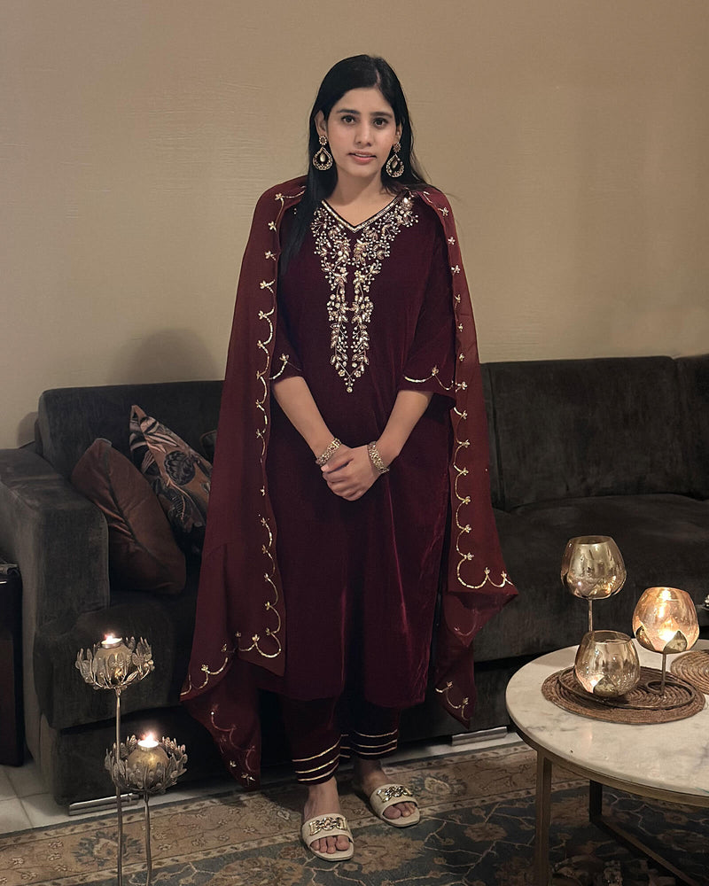 MAROON HAND EMBROIDERED VELVET SUIT SET