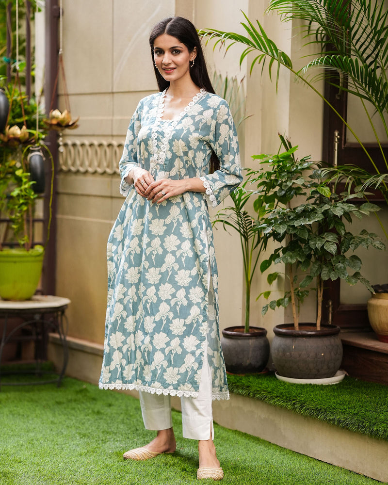 BLUE PRINTED COTTON KURTA WITH LACE