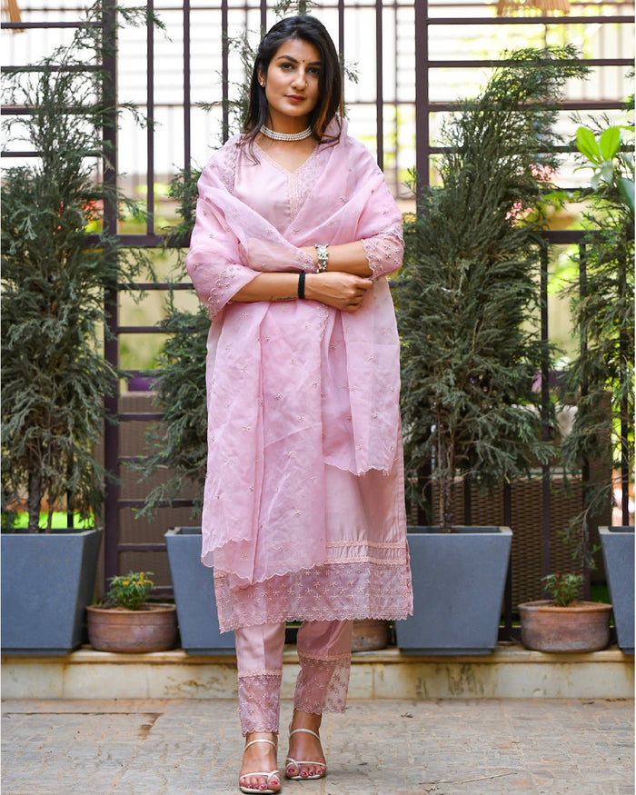 MAUVE CHANDERI SUIT SET WITH ORGANZA DUPATTA