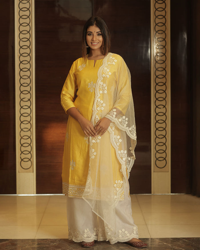 YELLOW & WHITE ORGANZA SUIT SET WITH EMBROIDERY