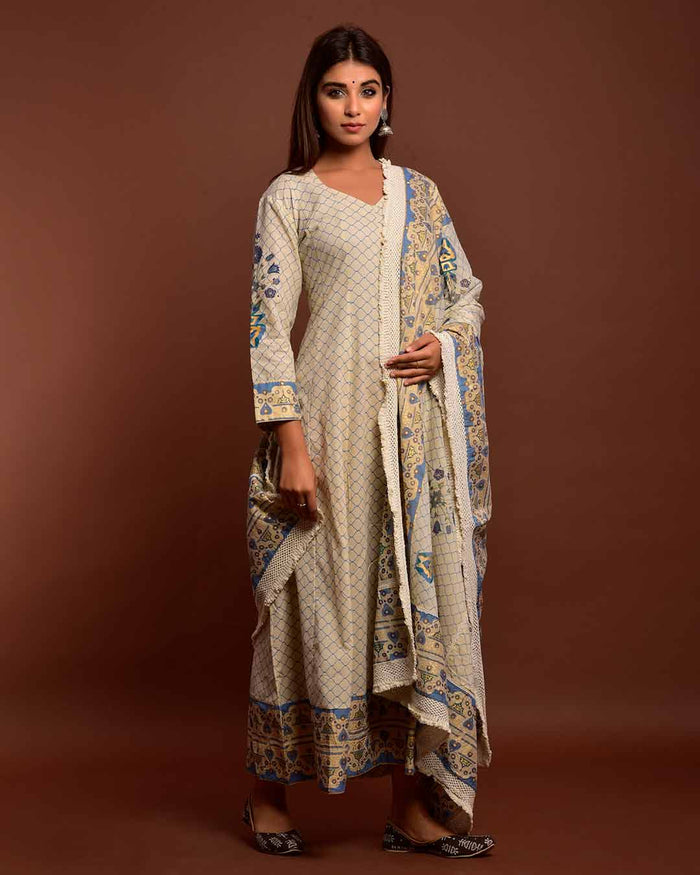 CREAM GOWN WITH DUPATTA