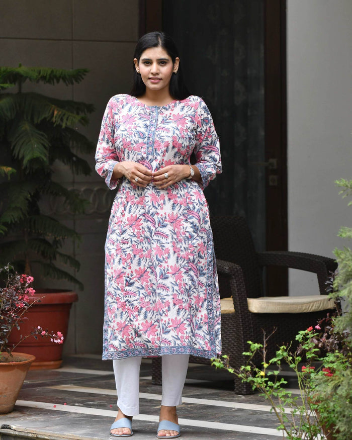 PINK & WHITE FLORAL COTTON HANDBLOCK KURTA