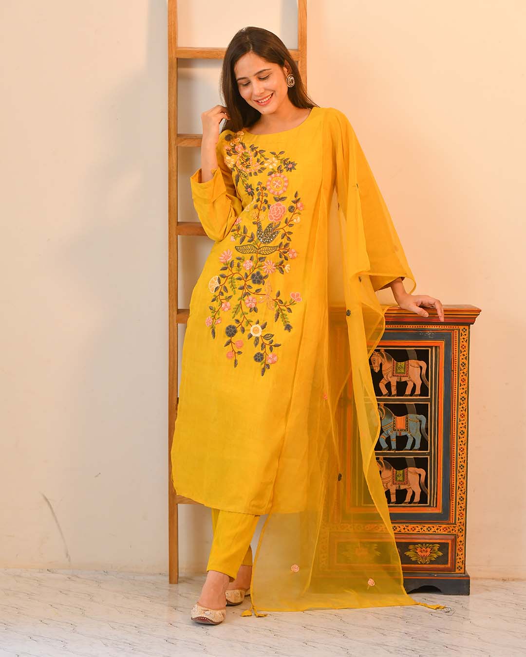 YELLOW MUSLIN SUIT SET WITH ORGANZA DUPATTA