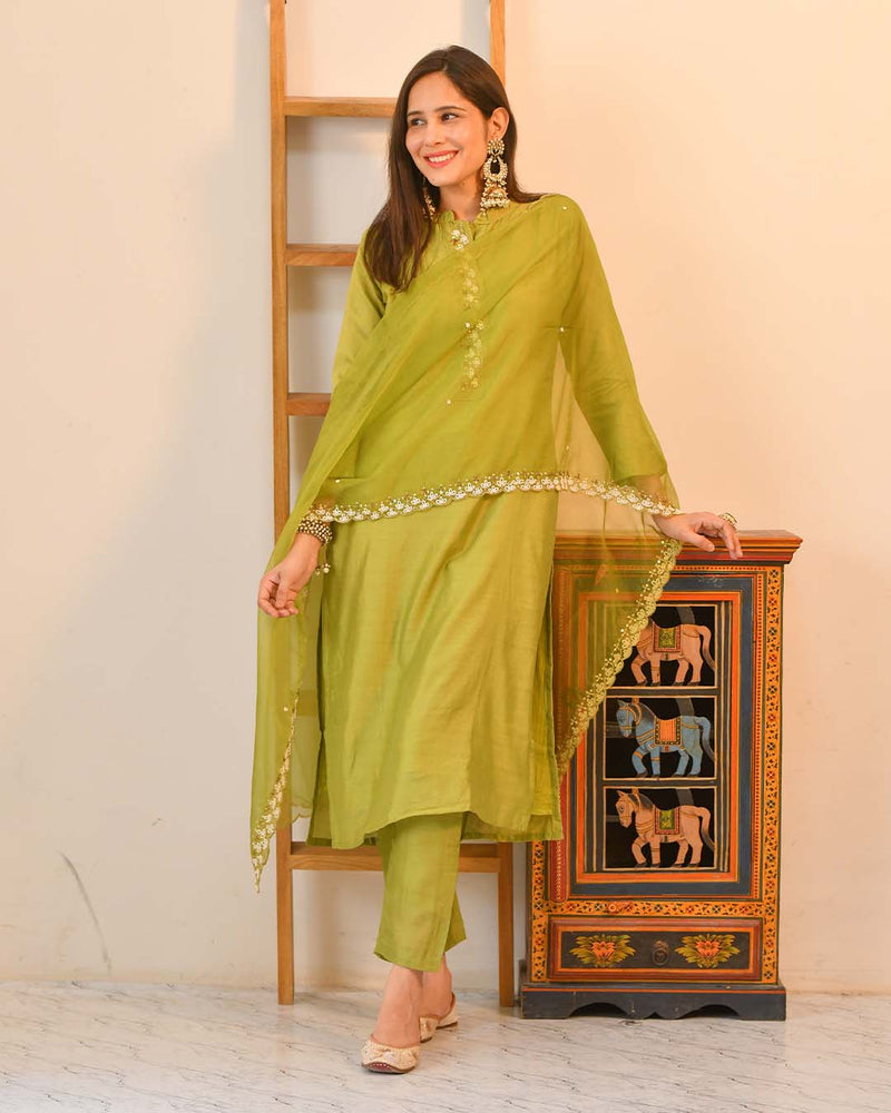 OLIVE MUSLIN SUIT SET