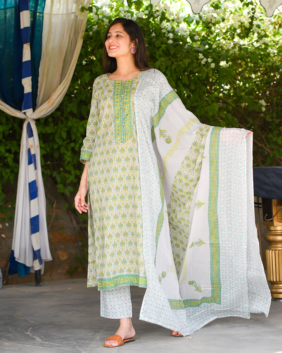 GREEN & WHITE COTTON SUIT SET