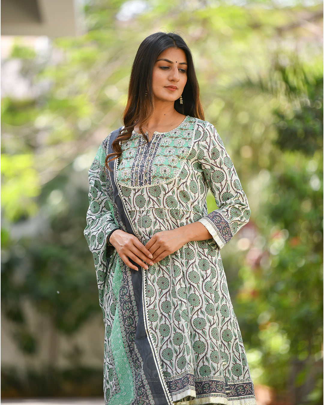 PISTA GREEN NATURE ESSENCE SHARARA SET