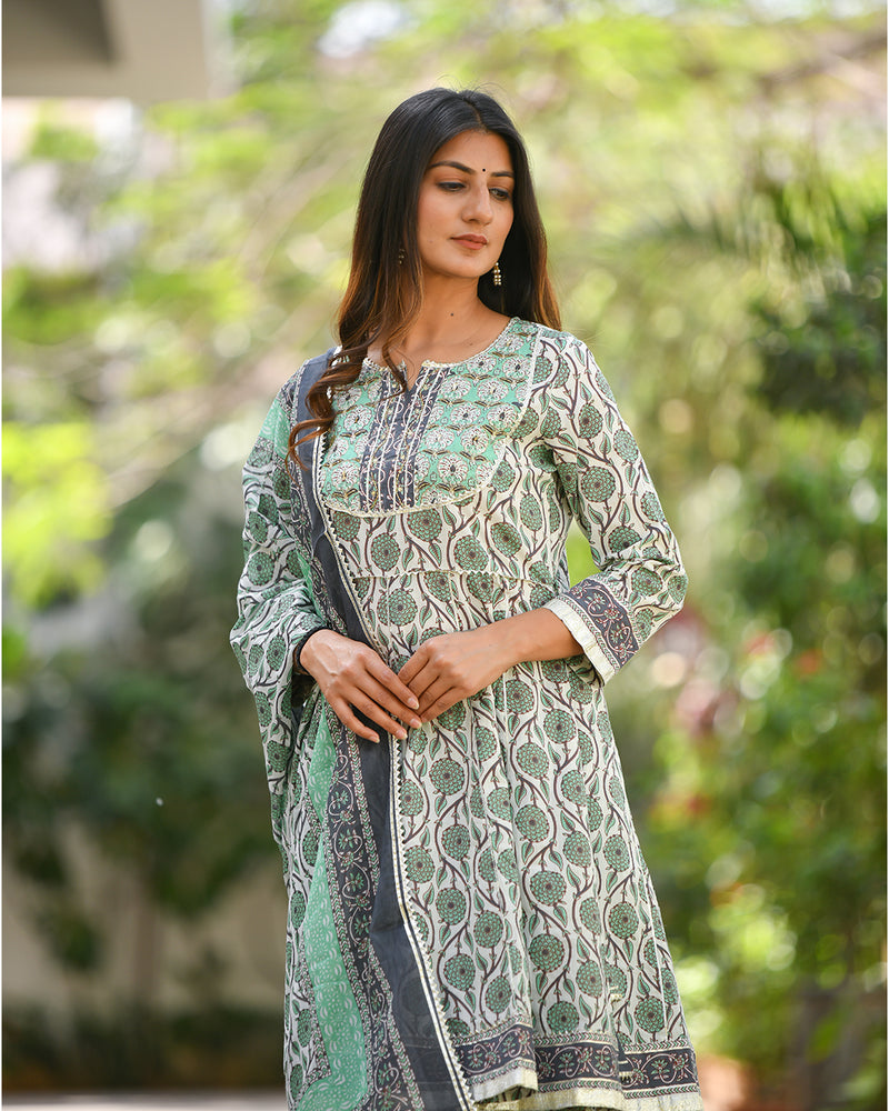 PISTA GREEN NATURE ESSENCE SHARARA SET