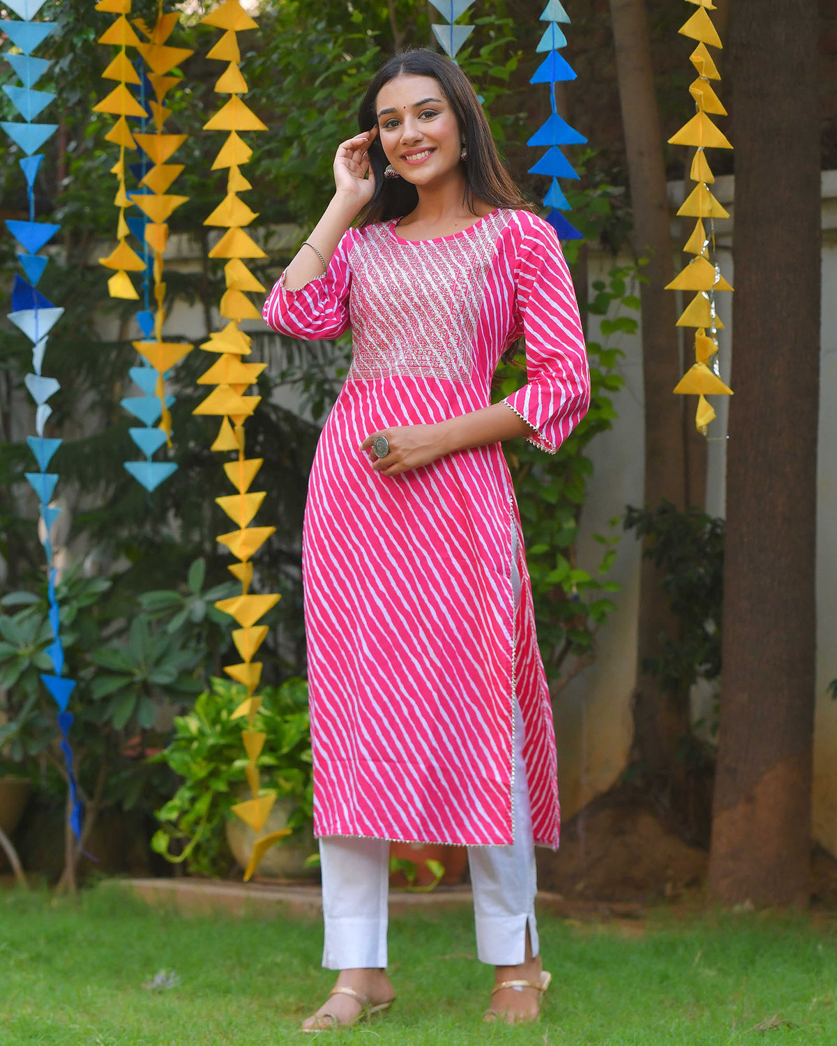 RANI COTTON LEHRIYA KURTA