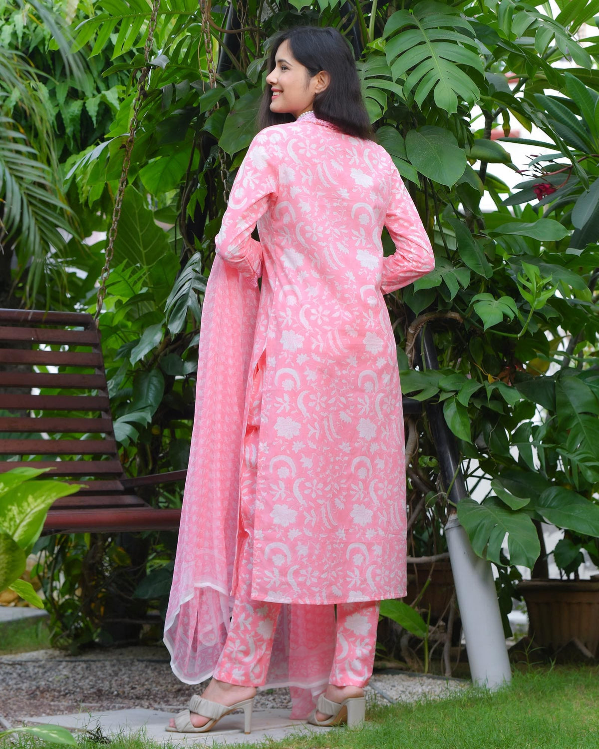 PINK BLUSHING COTTON HANDBLOCK SUIT SET