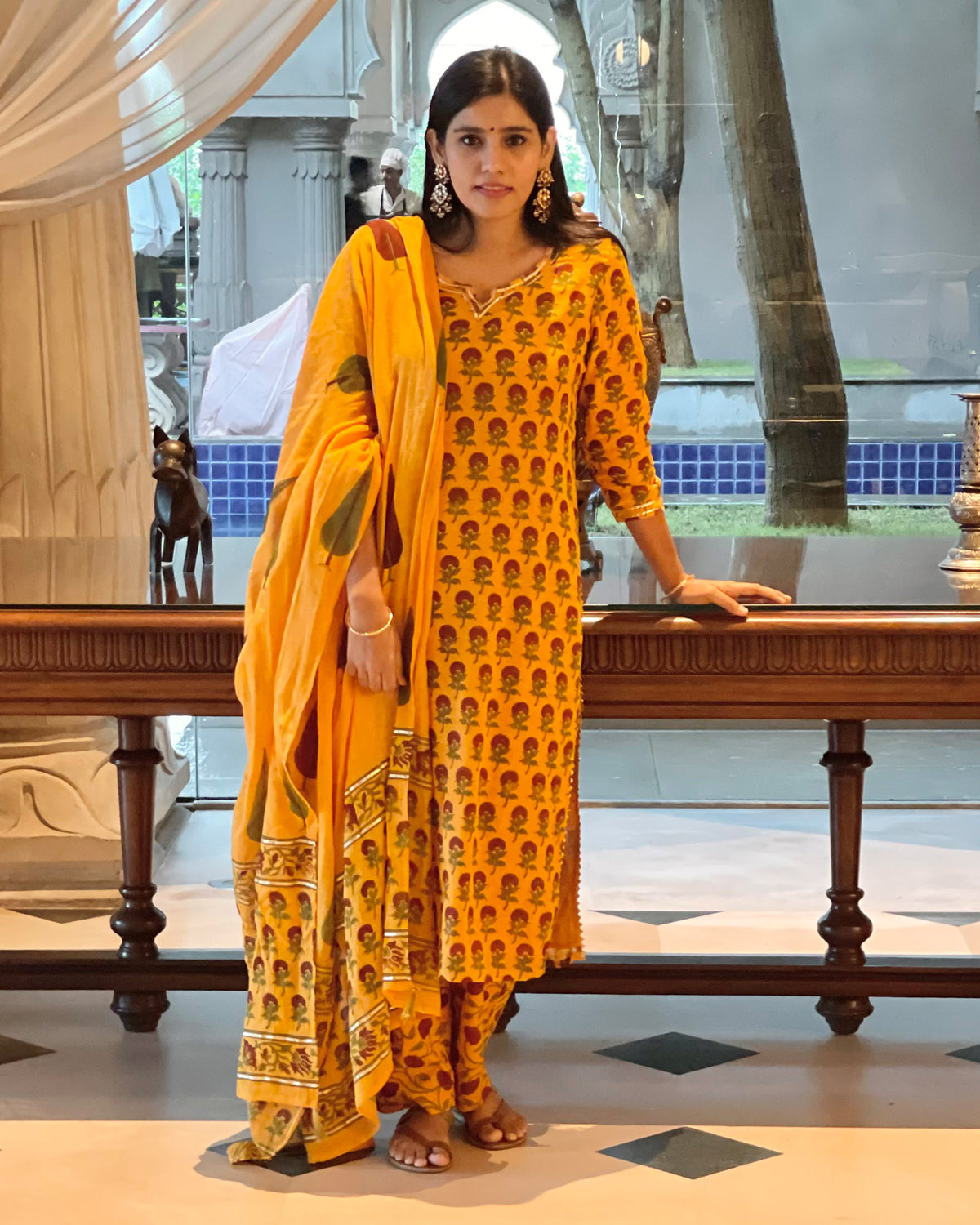 YELLOW PRINTED KOTA DORIA SUIT SET