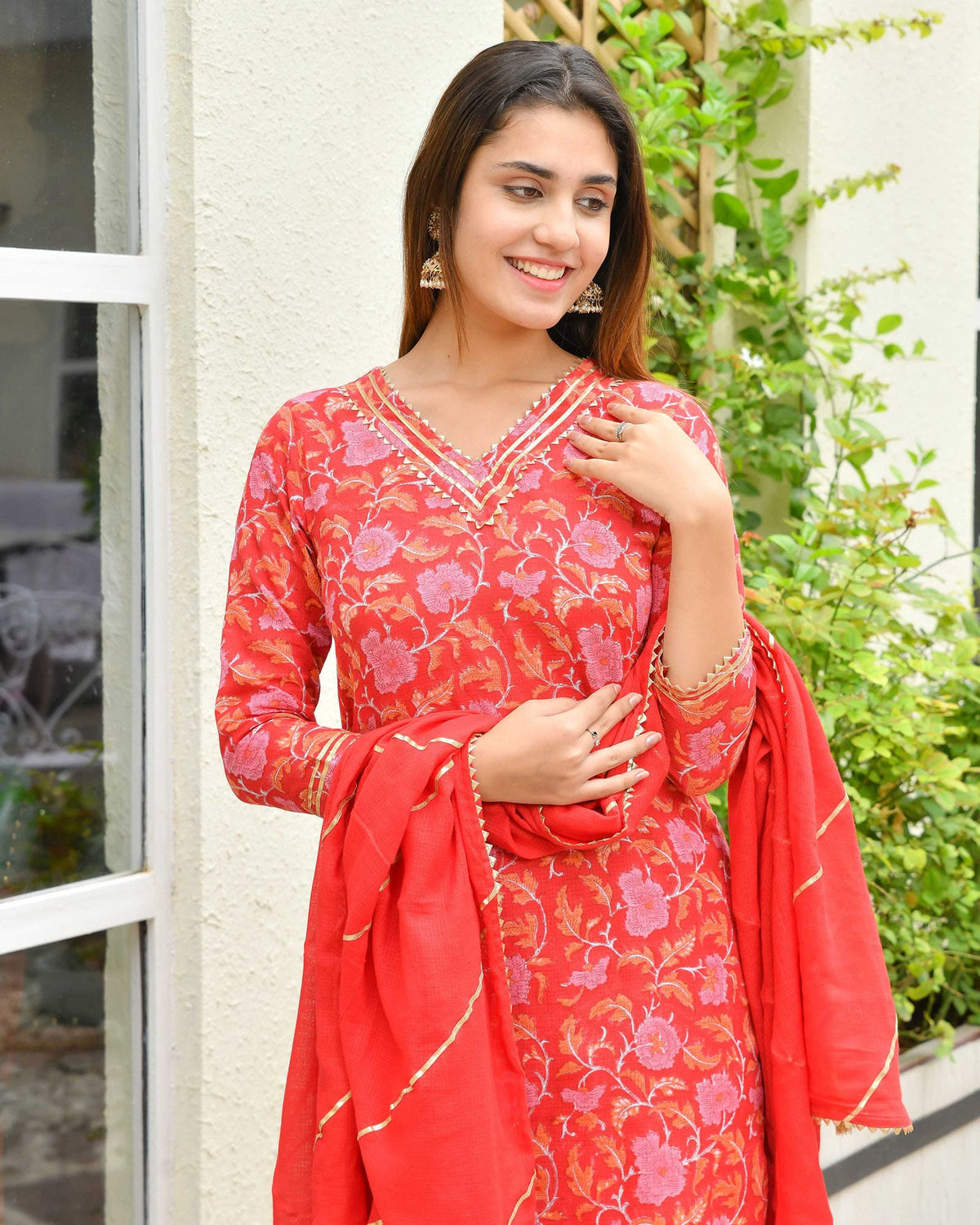 RED KOTA DORIA HANDBLOCK SUIT SET